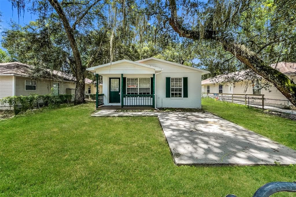 4927 5TH STREET ZEPHYRHILLS, FL 33542