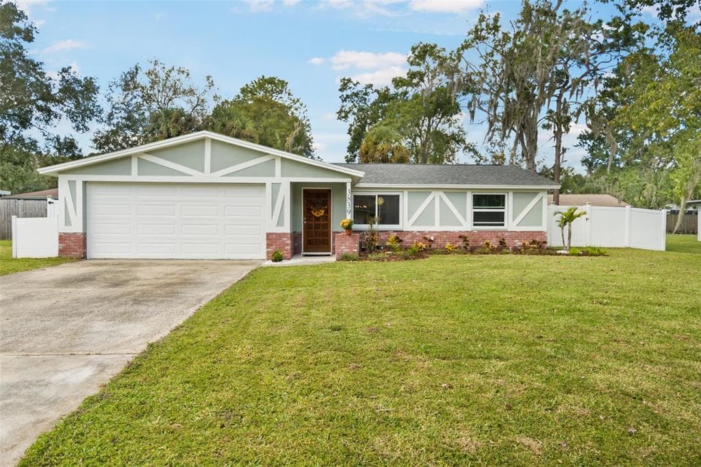 3839 SAINT AUGUSTINE PLACE LAND O LAKES, FL 34639