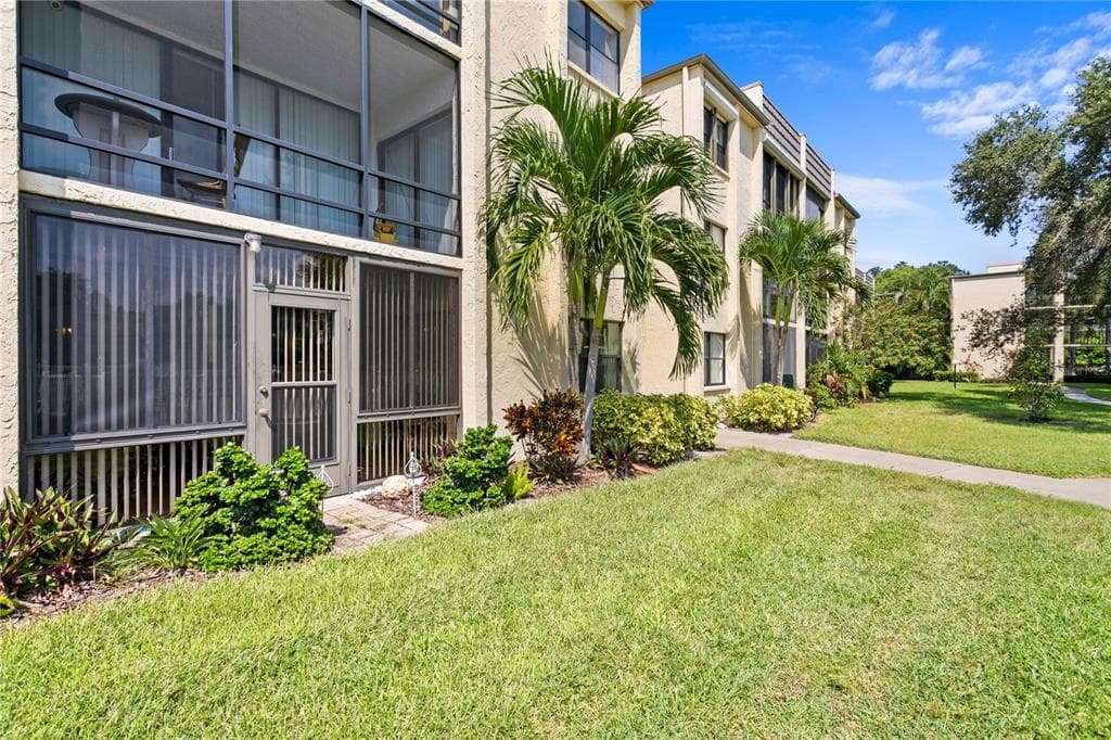 14130 ROSEMARY LANE UNIT 5106 LARGO, FL 33774