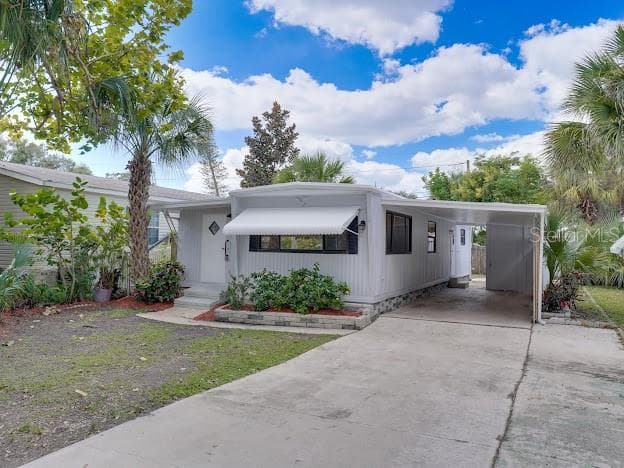 5184 YELLOW PINE STREET N ST PETERSBURG, FL 33709