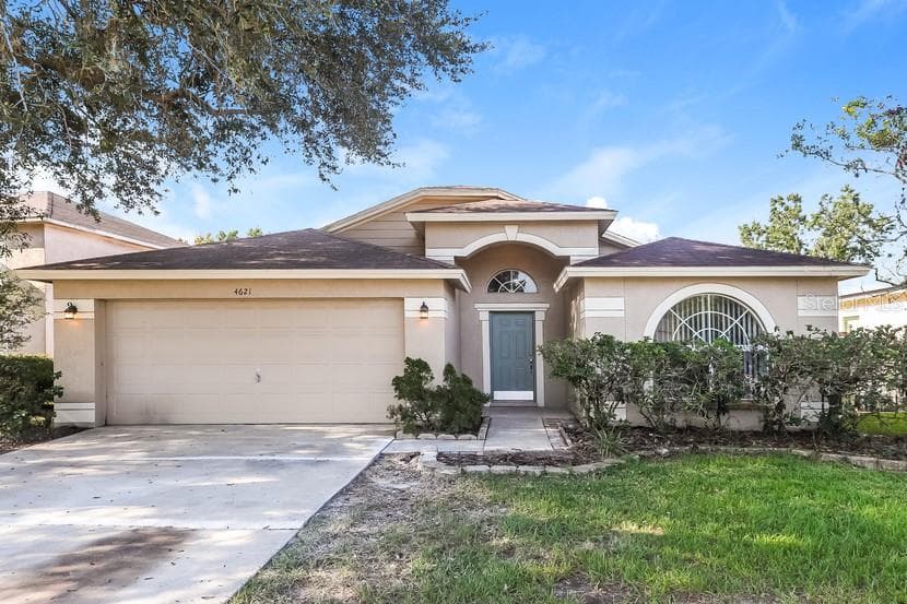 4621 TUCSON COURT VALRICO, FL 33594