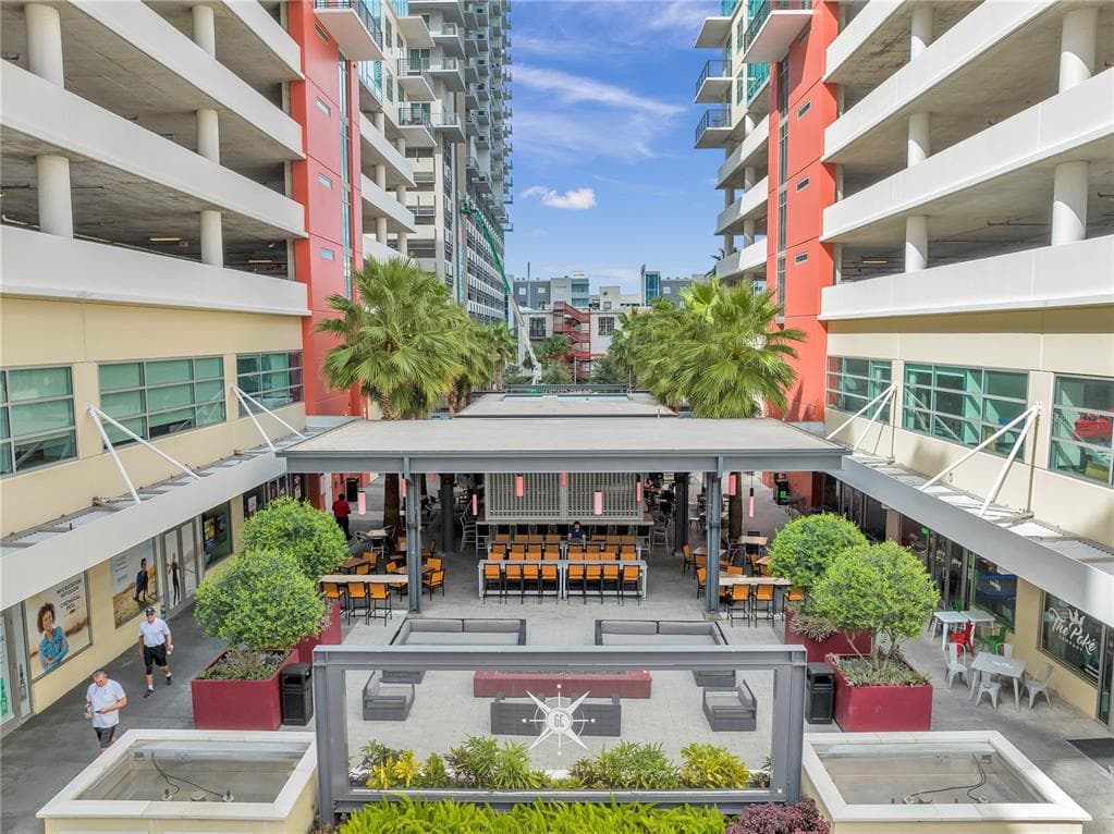 1208 E KENNEDY BOULEVARD UNIT 1218 TAMPA, FL 33602