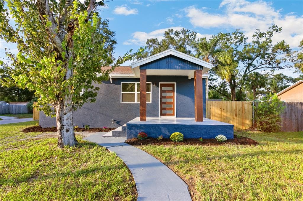 819 W PENINSULAR STREET