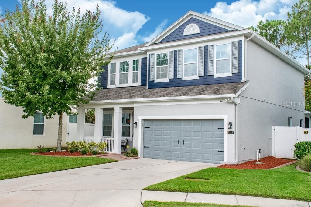 8114 CHAMPIONS FOREST WAY TAMPA, FL 33635