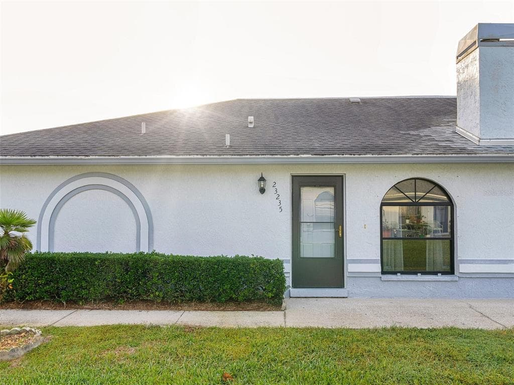 23235 CLUB VILLAS DRIVE LAND O LAKES, FL 34639