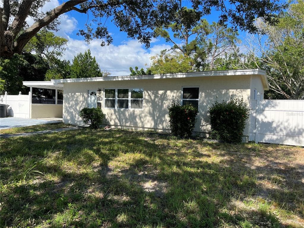161 40TH AVENUE SE ST PETERSBURG, FL 33705