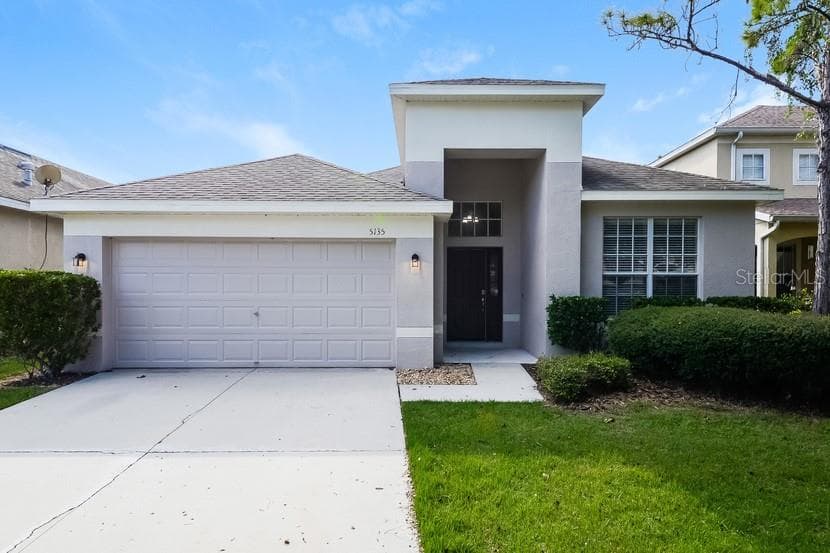5135 CLOVER MIST DRIVE APOLLO BEACH, FL 33572