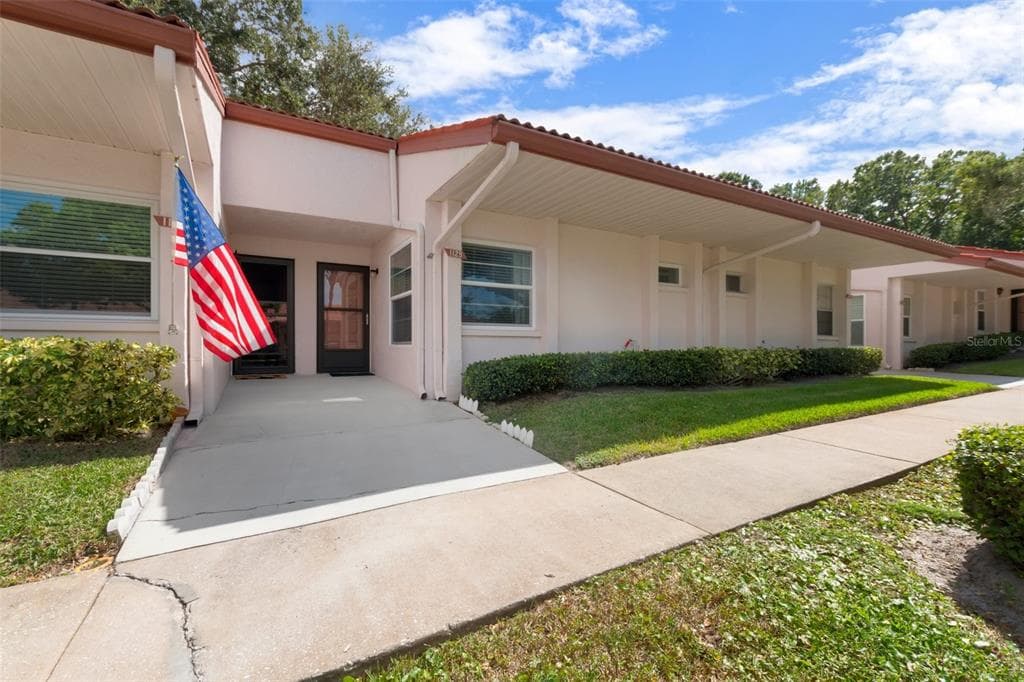 1129 MONTROSE PLACE UNIT 1724 DUNEDIN, FL 34698
