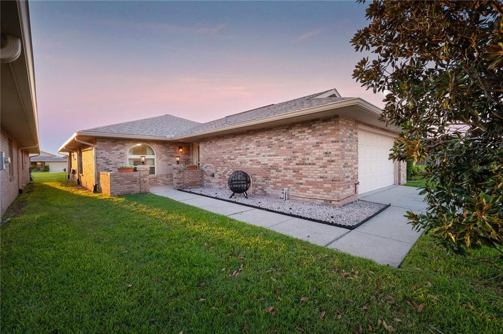 463 BARBADOS CIRCLE LAKELAND, FL 33803