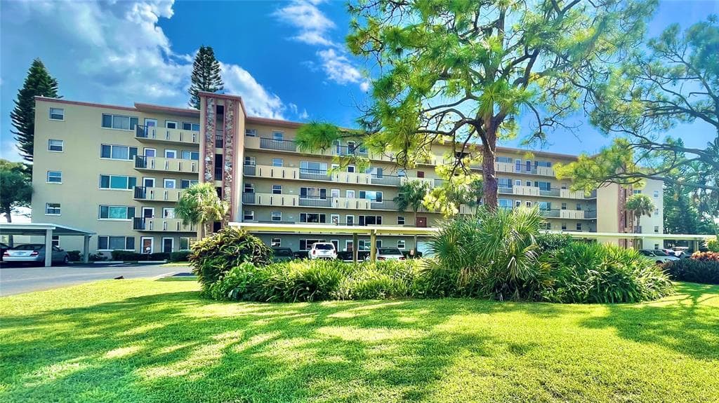 4460 IRONWOOD CIRCLE UNIT 101A BRADENTON, FL 34209