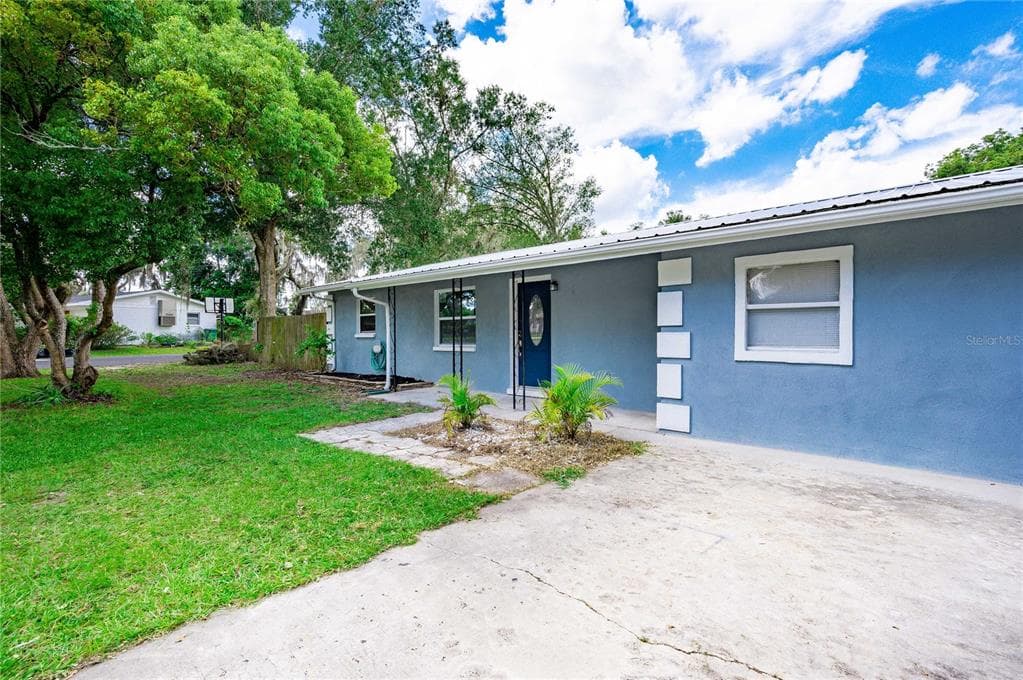 39143 5TH AVENUE ZEPHYRHILLS, FL 33542