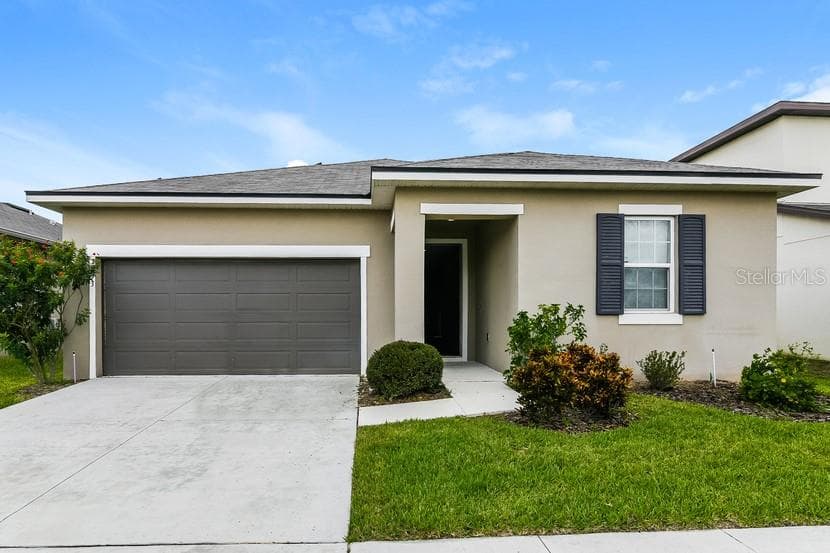 193 ALFORD DRIVE DAVENPORT, FL 33896