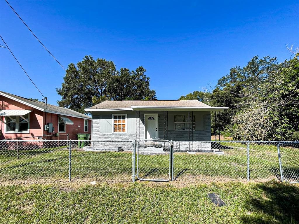 2310 N 52ND STREET TAMPA, FL 33619