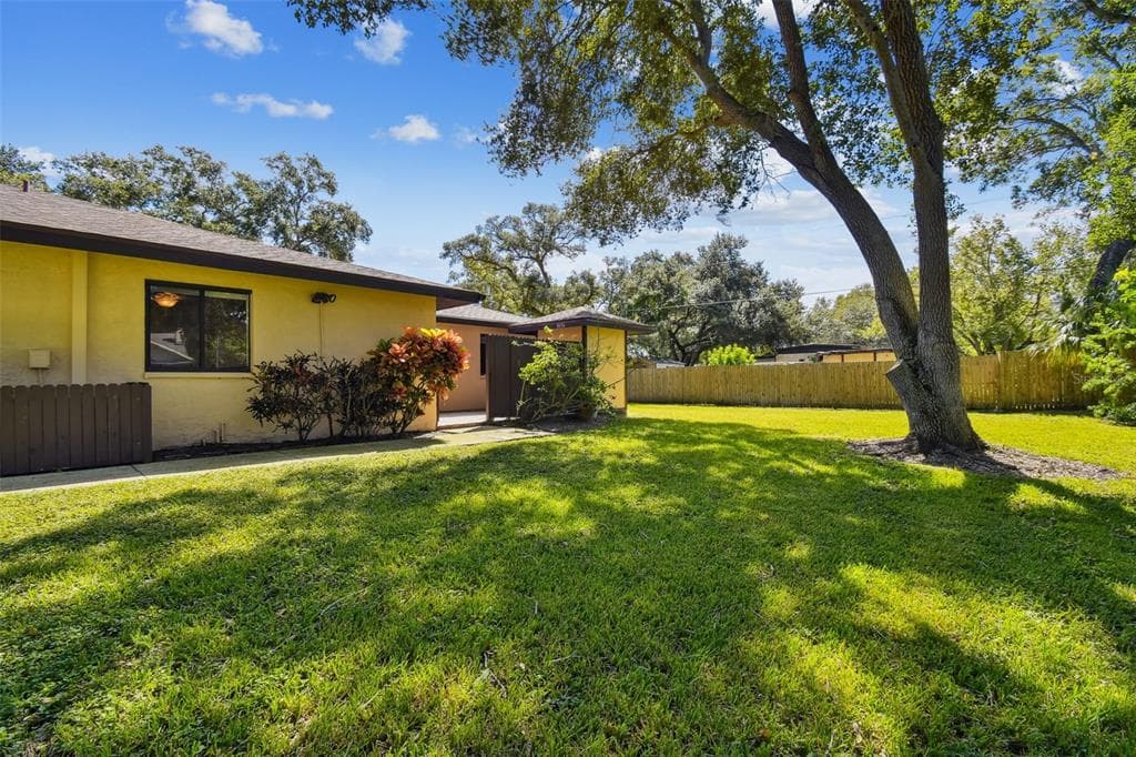 8456 60TH STREET N PINELLAS PARK, FL 33781
