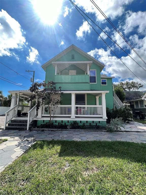 432 8TH AVENUE N UNIT 3 ST PETERSBURG, FL 33701