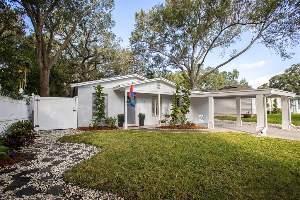 5413 S SELLAS STREET TAMPA, FL 33611