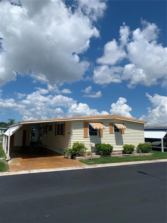 10245 S LAKE DRIVE UNIT 173 LARGO, FL 33773