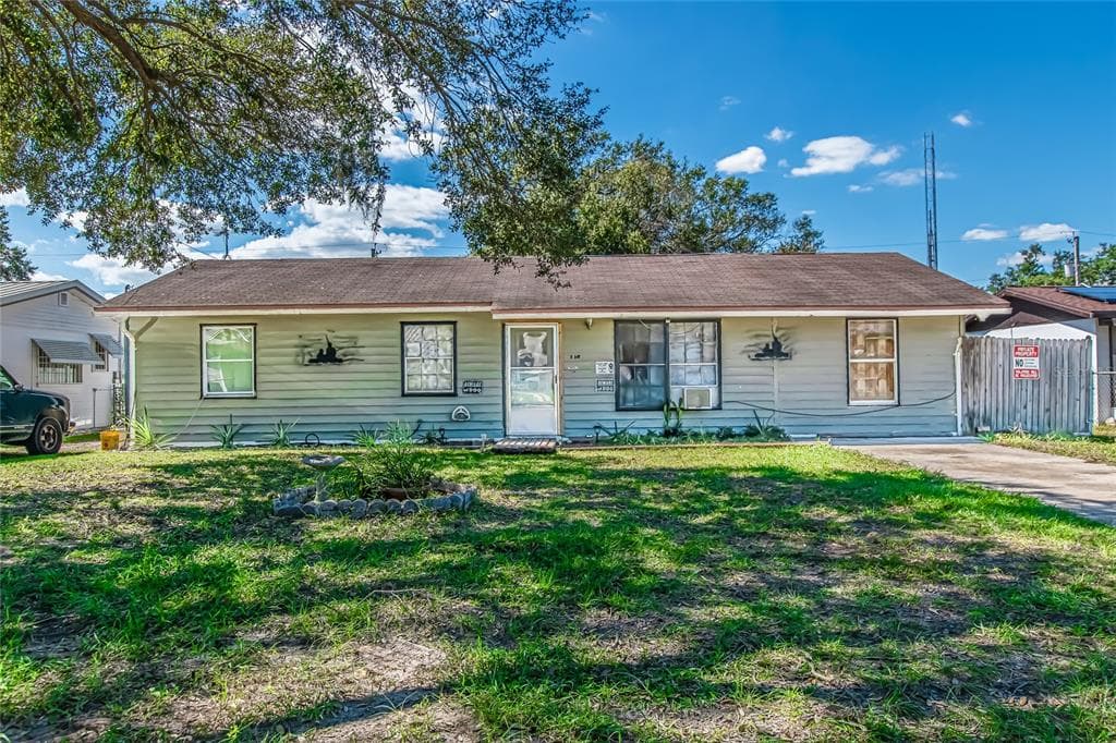 517 SUNRISE BOULEVARD POLK CITY, FL 33868