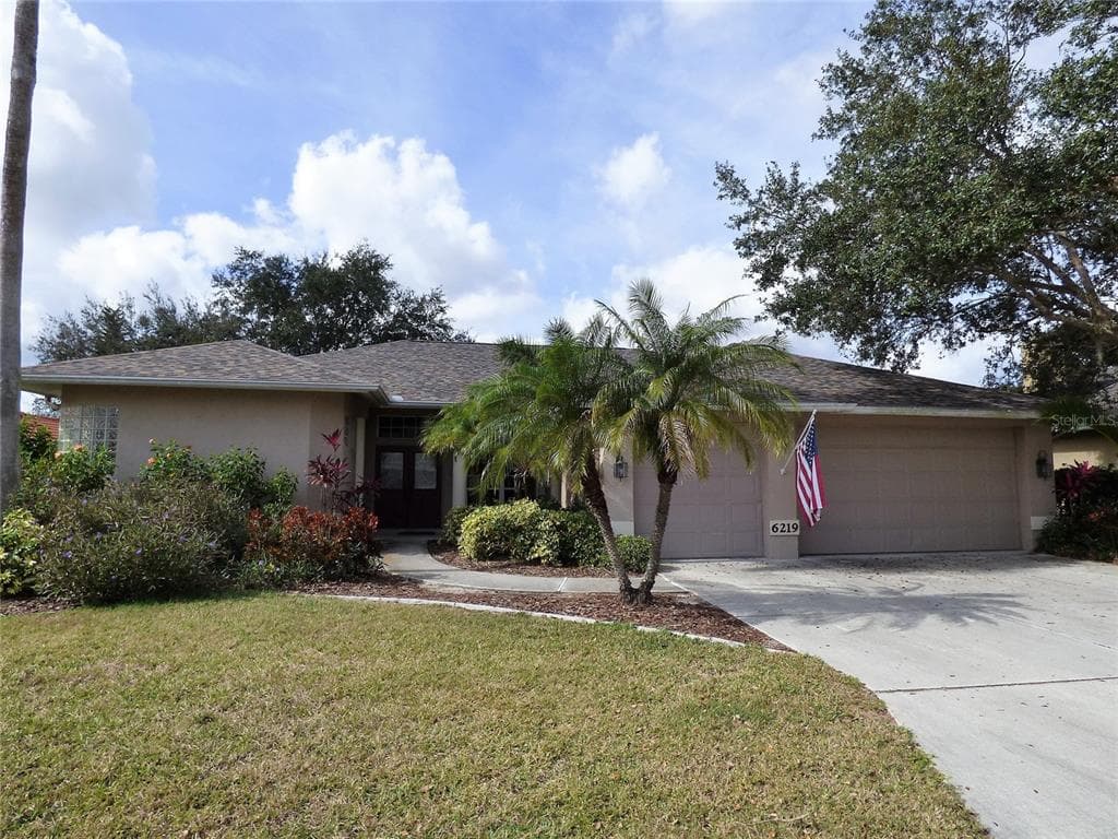6219 AVENTURA DRIVE SARASOTA, FL 34241