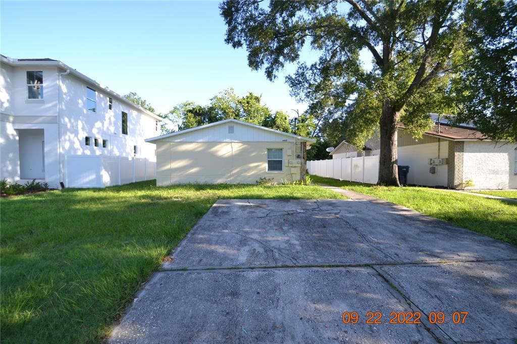 1511 W ARCH STREET UNIT B TAMPA, FL 33607