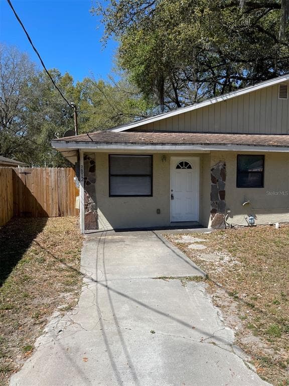 3812 VALLEY TREE DRIVE TAMPA, FL 33610