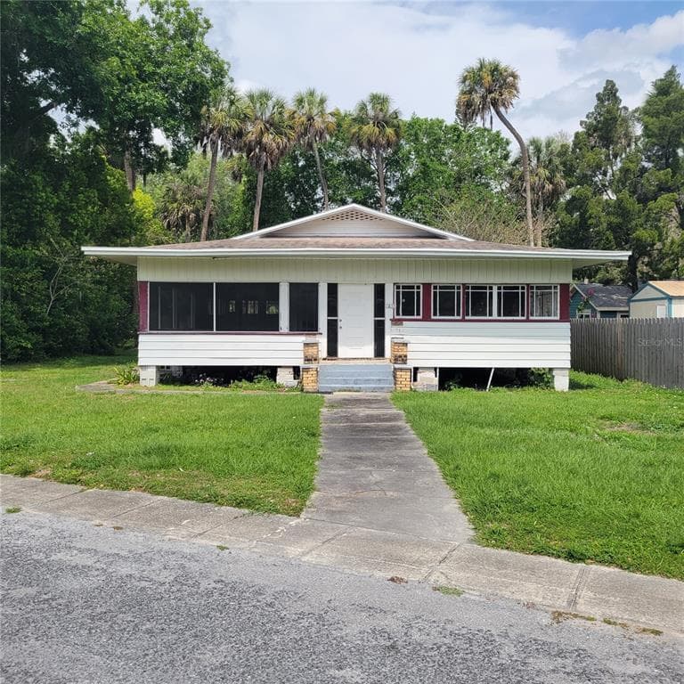 5633 KENWOOD AVENUE NEW PORT RICHEY, FL 34652