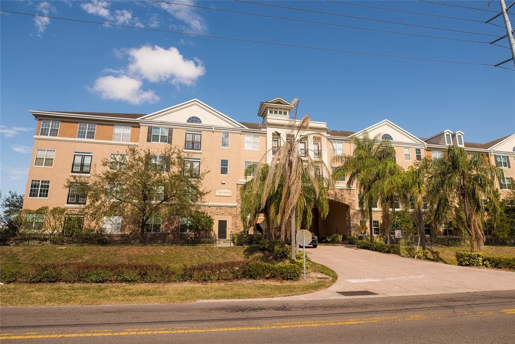 4221 W SPRUCE STREET UNIT 2415 TAMPA, FL 33607
