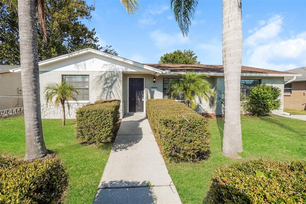 8729 SABAL WAY PORT RICHEY, FL 34668