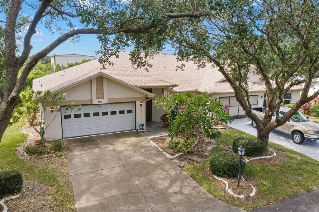 2519 LYNX ROAD UNIT 0 SUN CITY CENTER, FL 33573