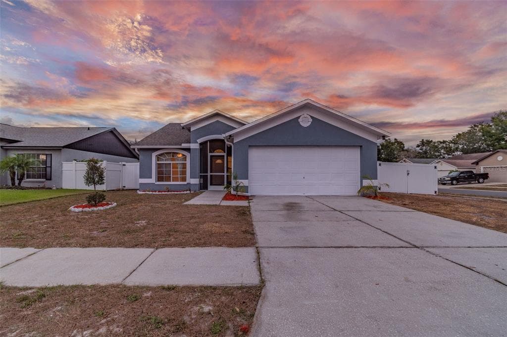 4654 COPPER LANE PLANT CITY, FL 33566