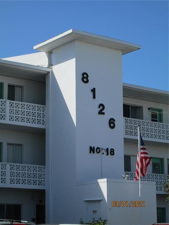 8126 112TH STREET UNIT 105 SEMINOLE, FL 33772