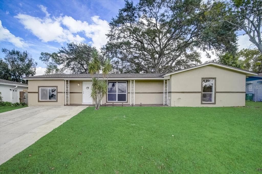 1629 BLOOMFIELD AVENUE DELTONA, FL 32725