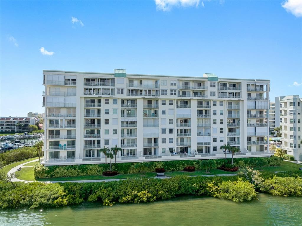 7963 SAILBOAT KEY BOULEVARD S UNIT 702