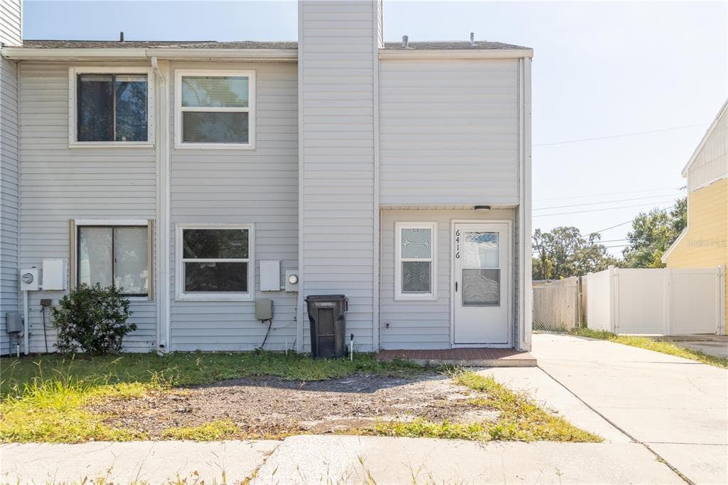 6416 W ROCKPOINTE DRIVE TAMPA, FL 33614