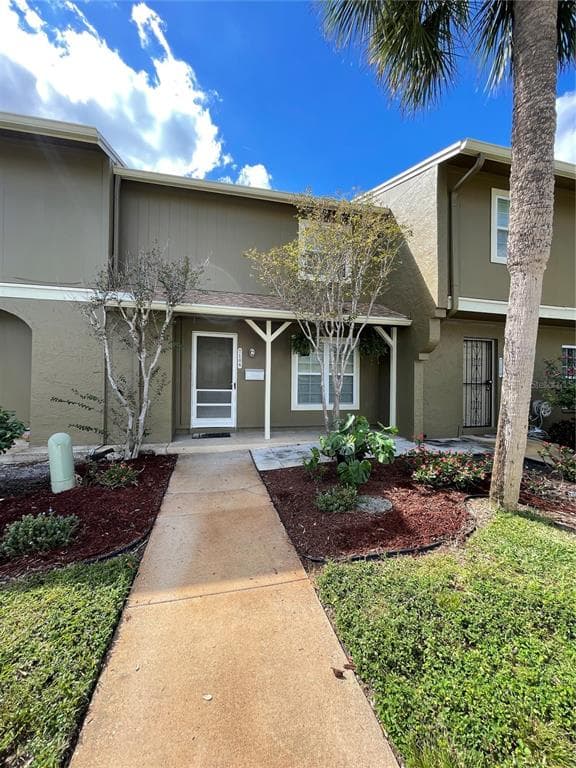 7108 BALBOA COURT TAMPA, FL 33615