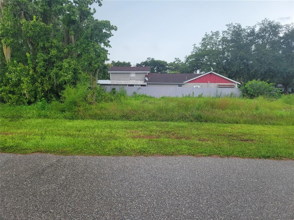 1442 SWORDBILL DRIVE HOLIDAY, FL 34690