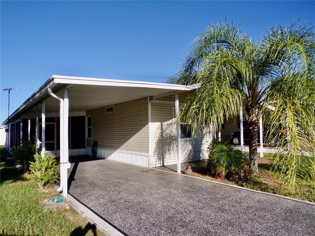5327 JO STREET ZEPHYRHILLS, FL 33542