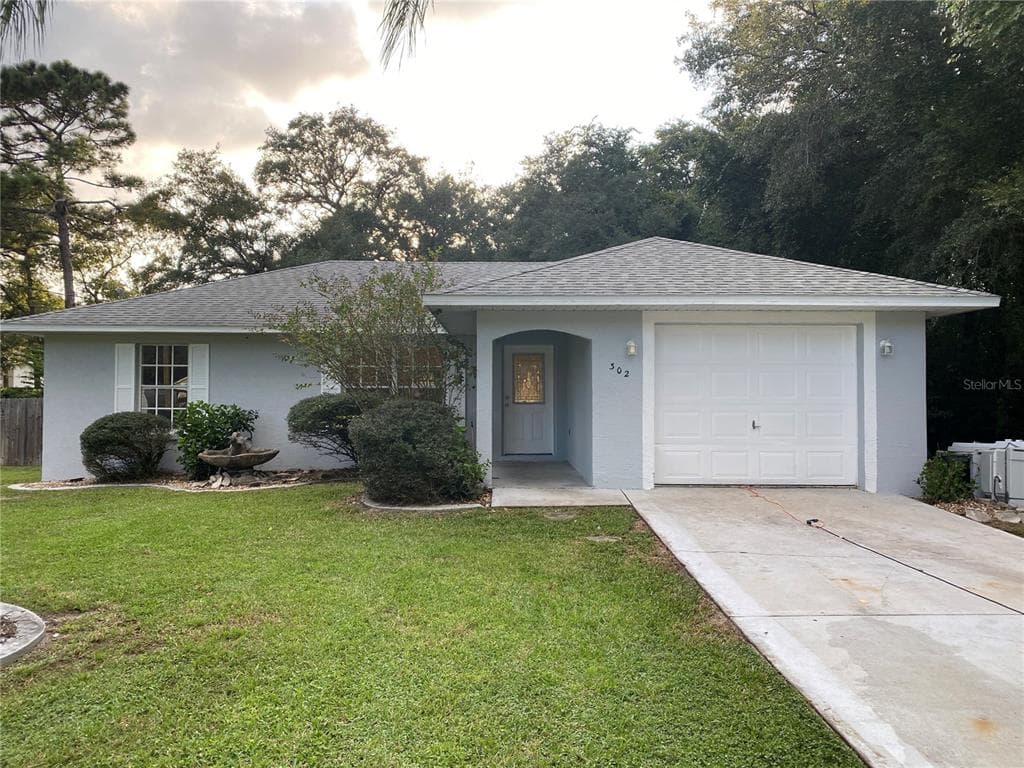 302 LANCASTER AVENUE ORANGE CITY, FL 32763