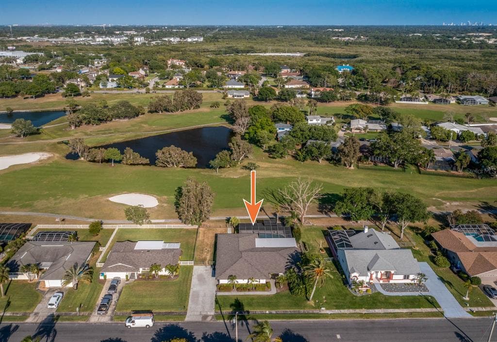 6883 AUGUSTA BOULEVARD SEMINOLE, FL 33777