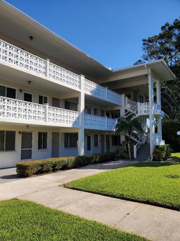 1235 S HIGHLAND AVENUE UNIT 2-109 CLEARWATER, FL 33756