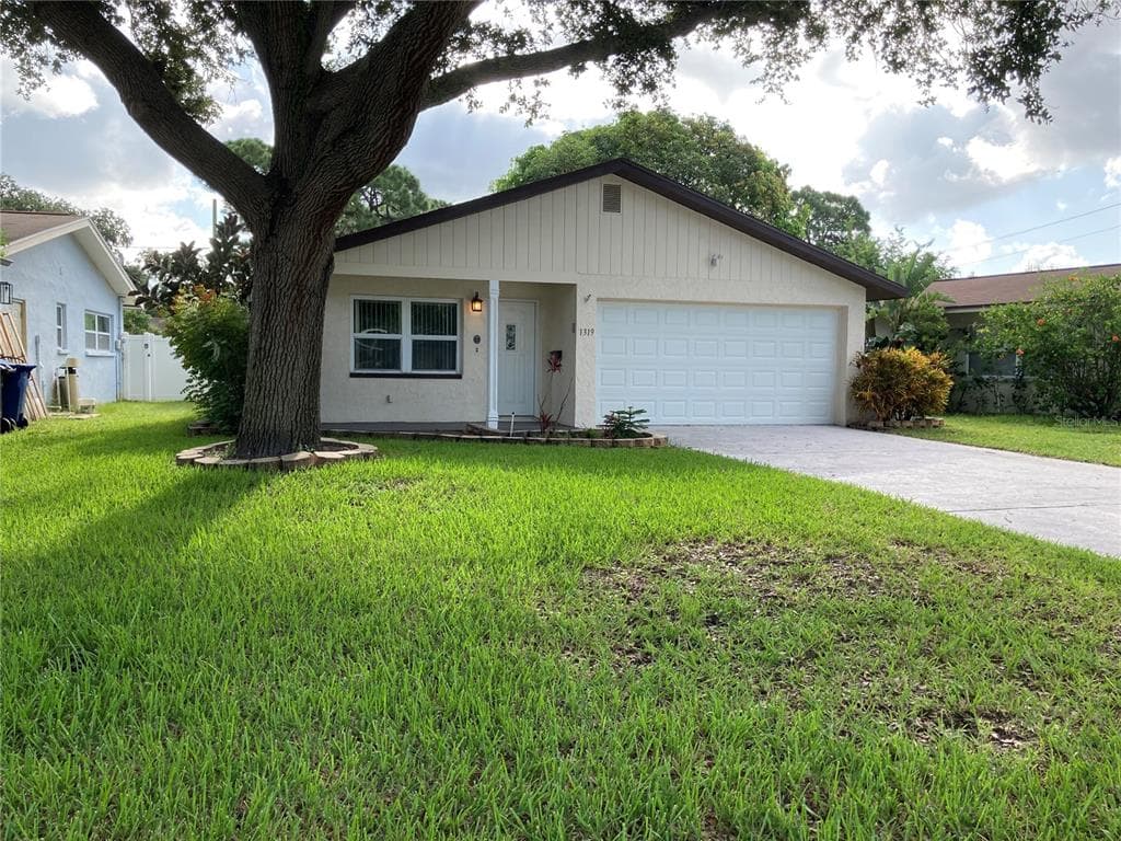 1319 35TH STREET N ST PETERSBURG, FL 33713