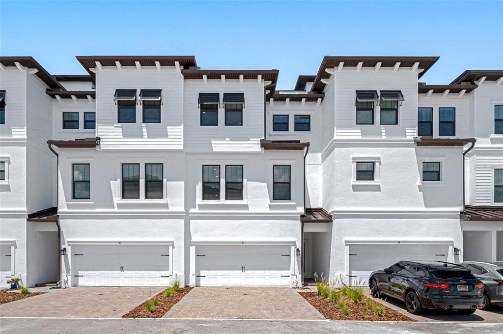 5351 BRIDGE STREET UNIT 35 TAMPA, FL 33611