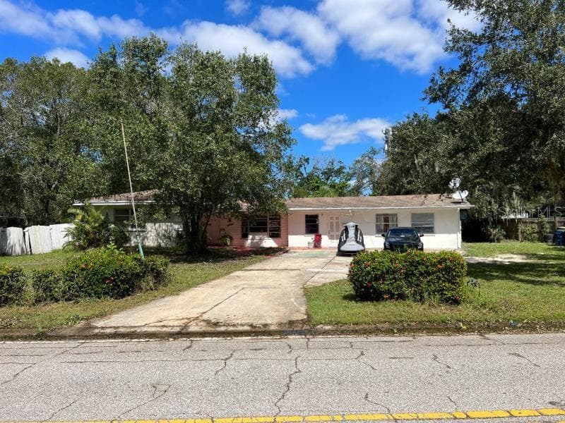 3845 27TH PARKWAY SARASOTA, FL 34235