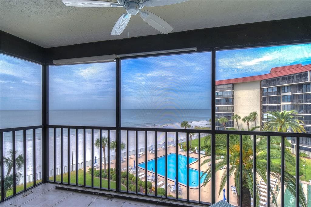 18304 GULF BOULEVARD UNIT 415 REDINGTON SHORES, FL 33708