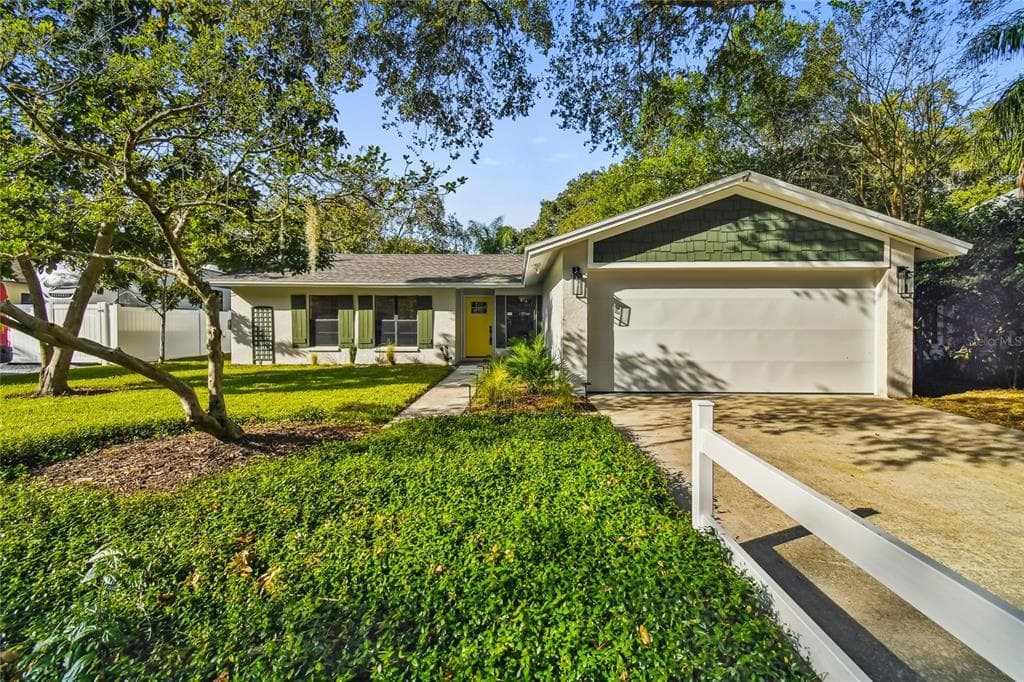 2410 TOWERY TRAIL LUTZ, FL 33549