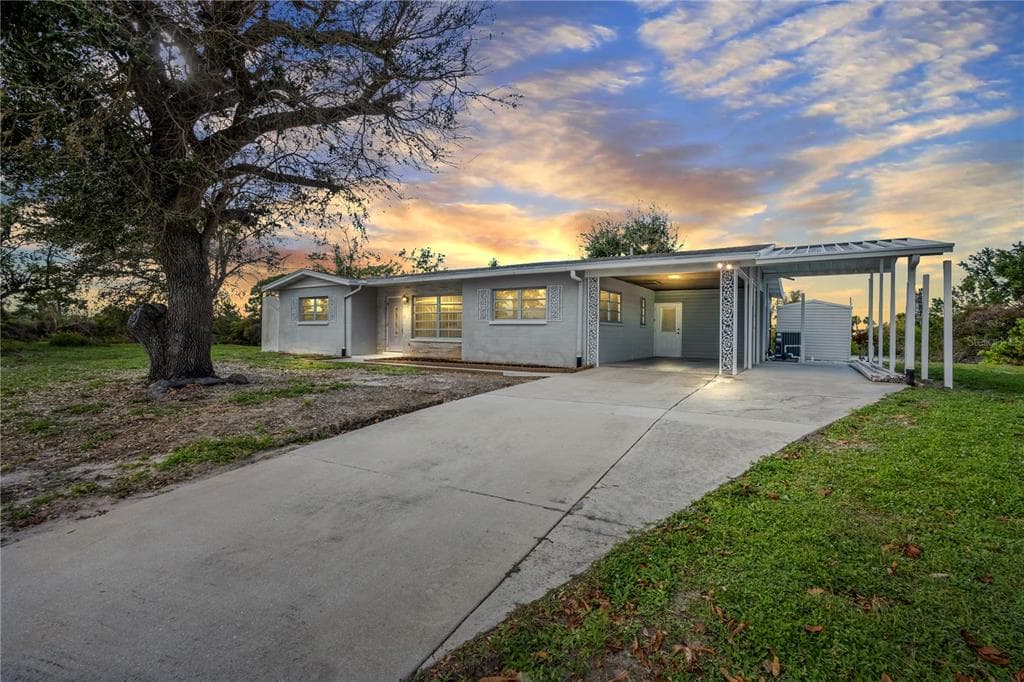 1707 FOREST ROAD VENICE, FL 34293