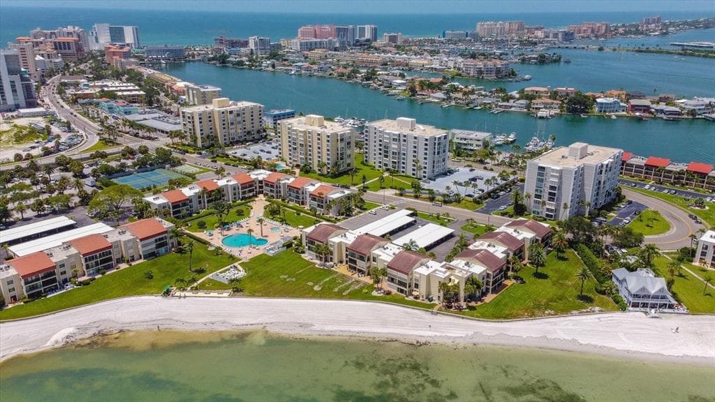 855 BAYWAY BOULEVARD UNIT 101 CLEARWATER, FL 33767