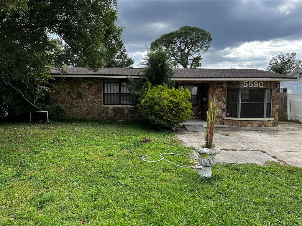 5590 65TH AVENUE N PINELLAS PARK, FL 33781