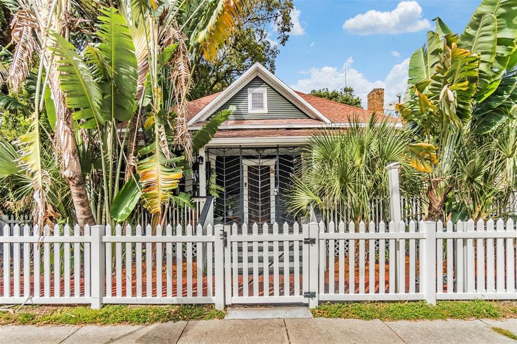 1006 E 21ST AVENUE TAMPA, FL 33605