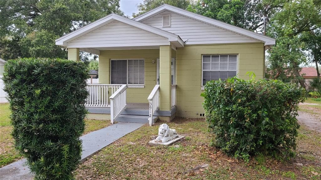 3912 E CURTIS STREET TAMPA, FL 33610